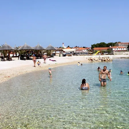 Family Friendly Seaside Apartments Ugljan - 828 Apartment